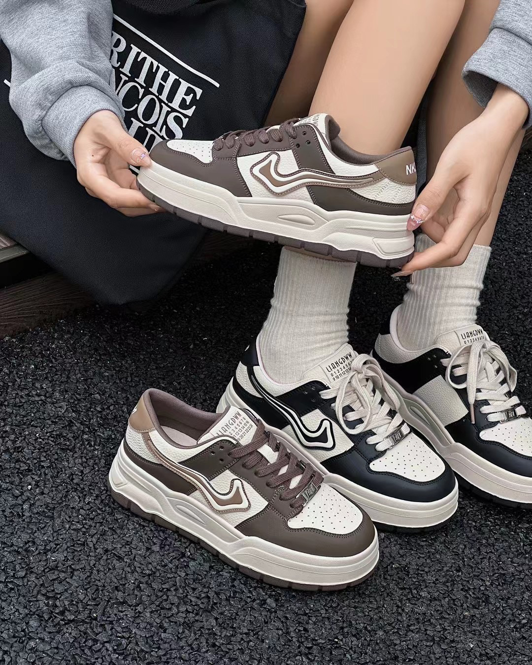 黑白熊猫百搭女鞋秋季潮流运动鞋厚底学院风舒适休闲板鞋