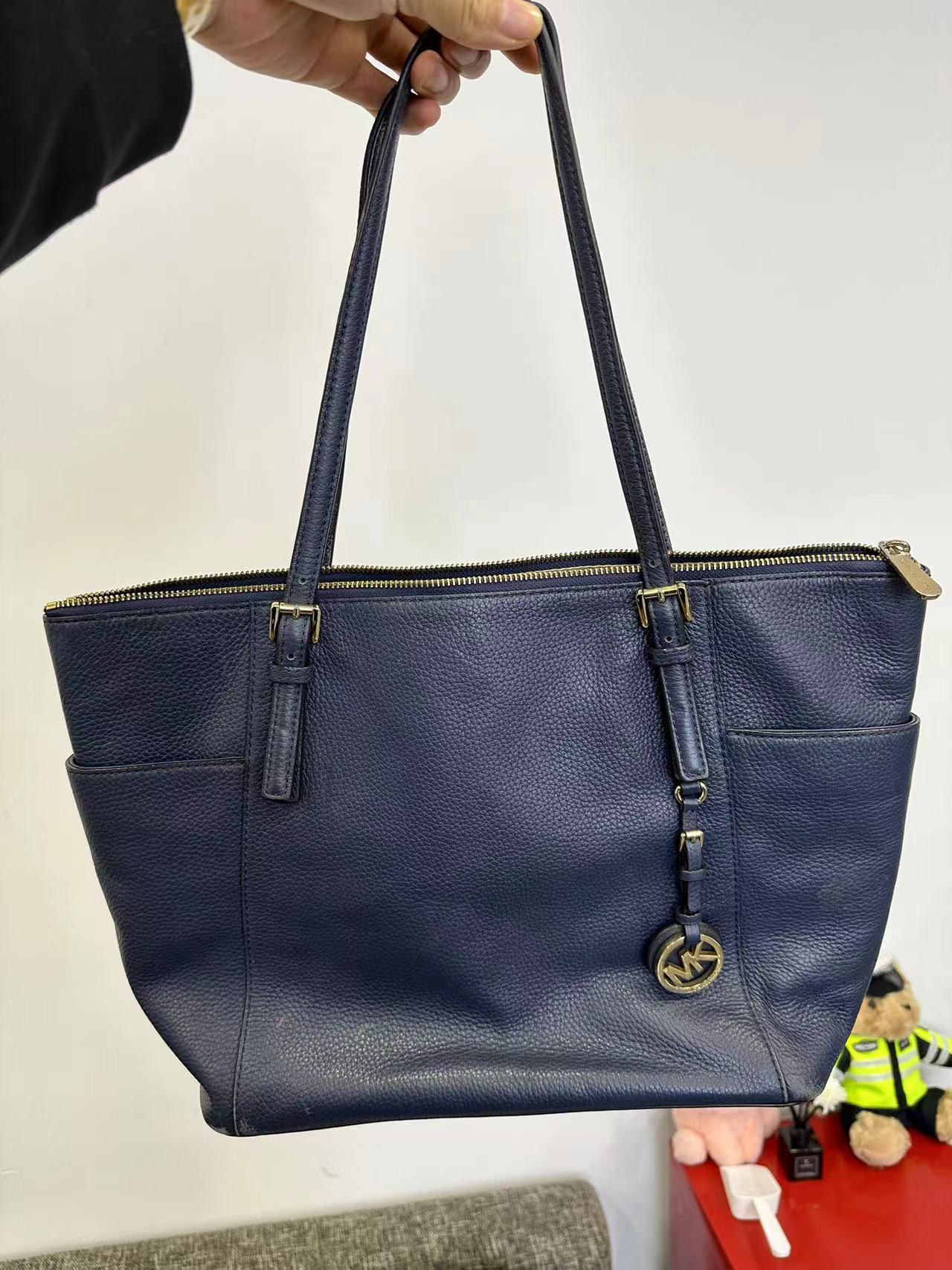 95新 MICHAELKORS/迈克高仕 深蓝色托特单肩包