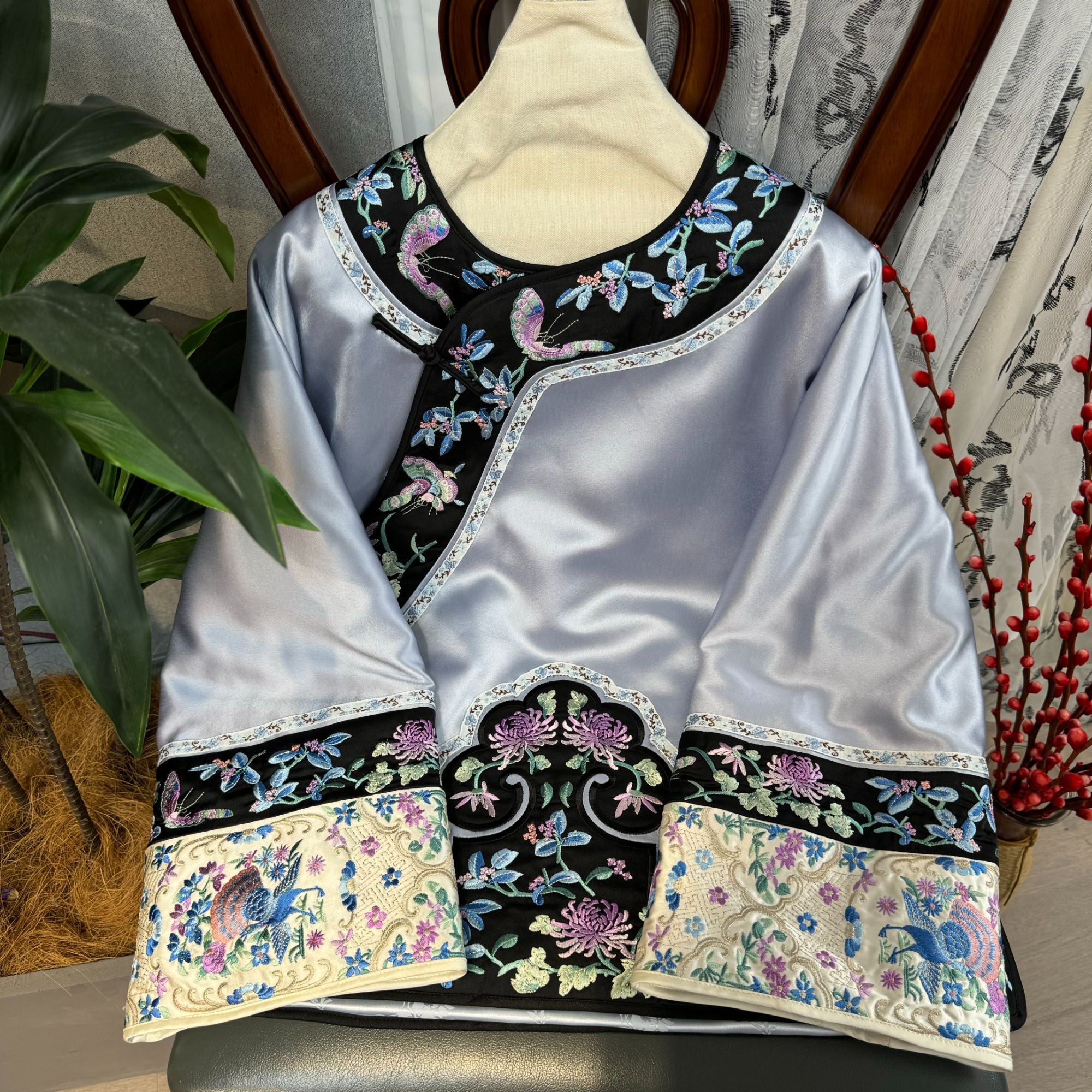 【梵云】汉服网红短款复古国风传统日常民族风重工刺绣9415