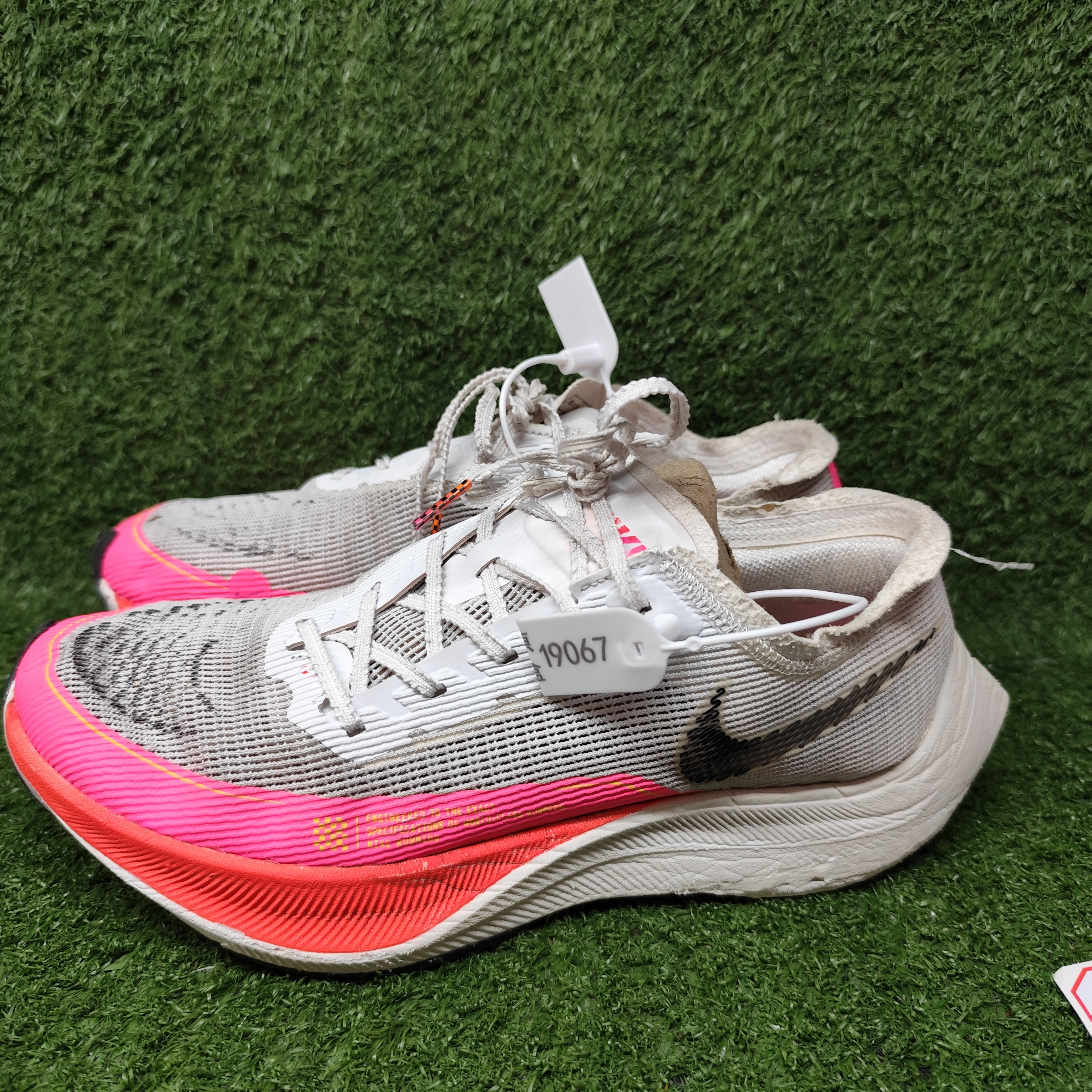 42码二手正品Nike ZoomX Vaporfly Next% 2 菁英 轻盈泡棉