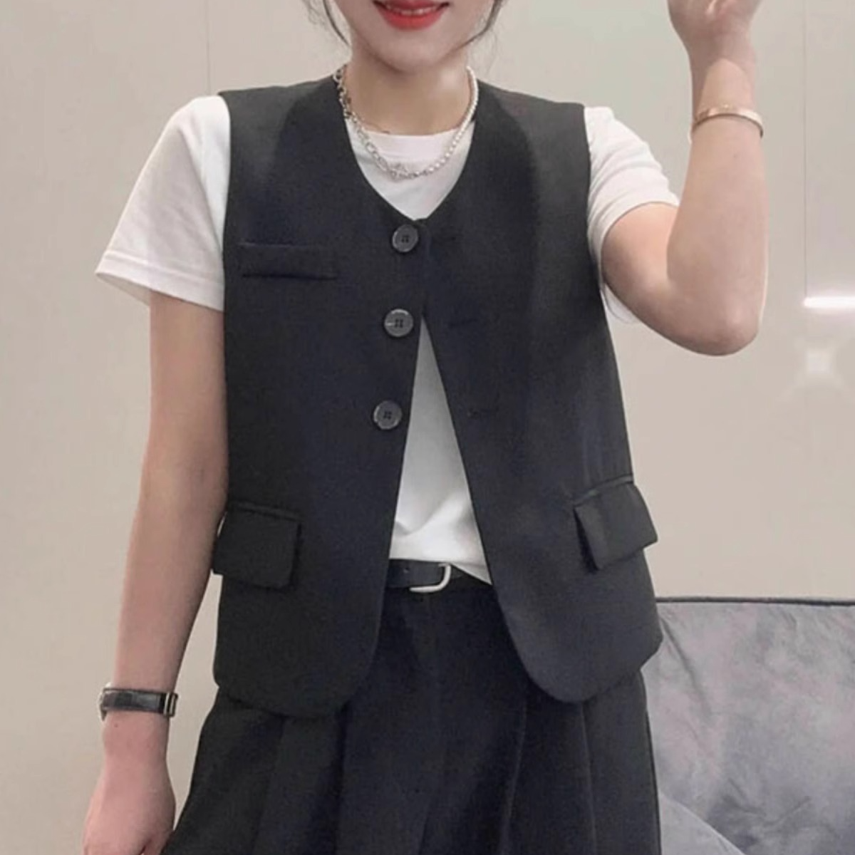 西装马甲女2025春秋新款韩版休闲时尚高级叠穿三粒扣气质女装上衣