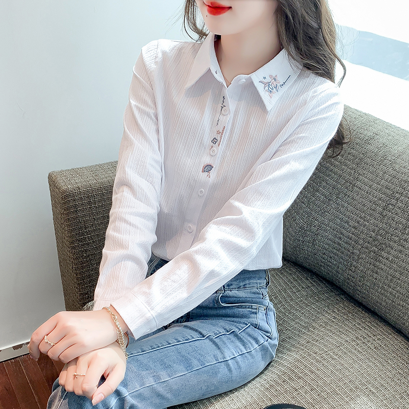 春秋季2024年女装新款时尚刺绣棉布衬衫气质减龄百搭长袖打底衬衣