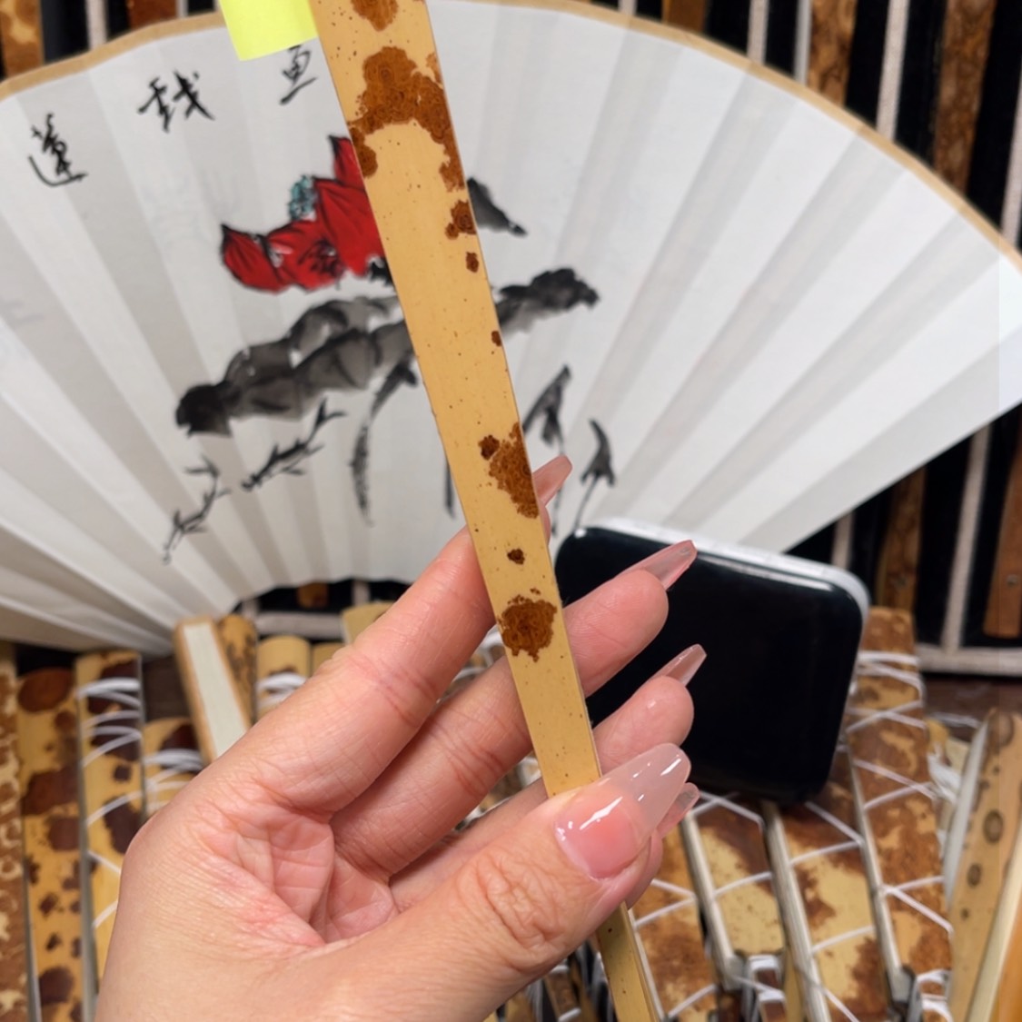 【闪购商品】竹制品扇子弗**士