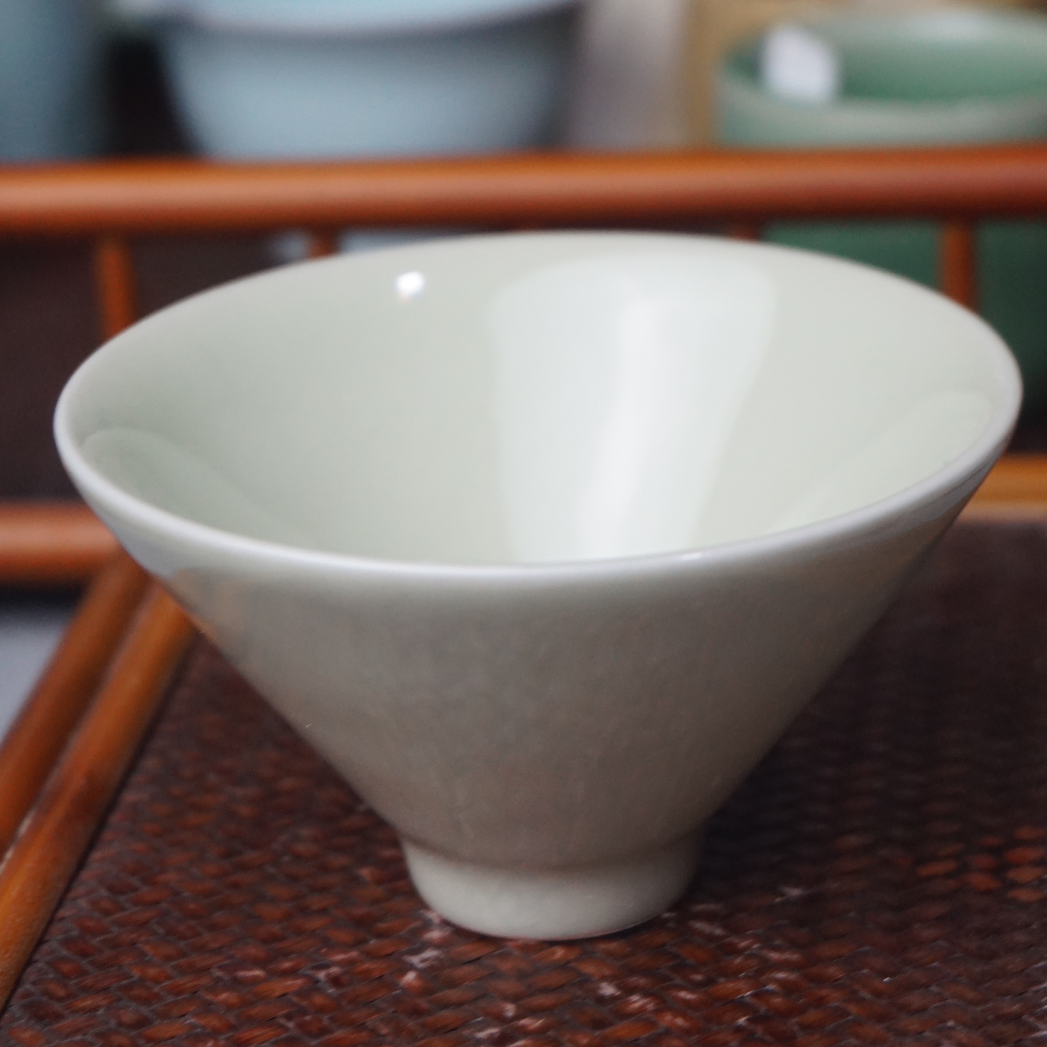 123茶杯，米黄釉，斗笠盏，龙泉青瓷
