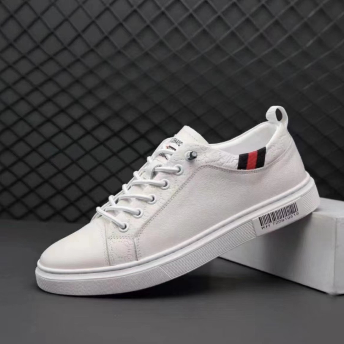 休闲鞋板鞋休闲板鞋松紧带鞋子青年潮流夏季