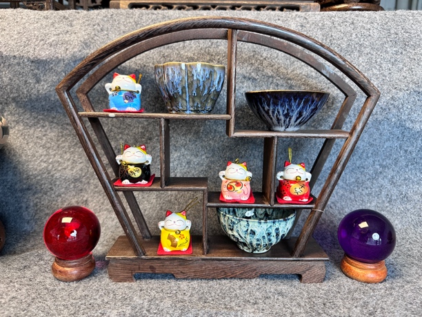 鸡翅木实木扇形展示架摆件