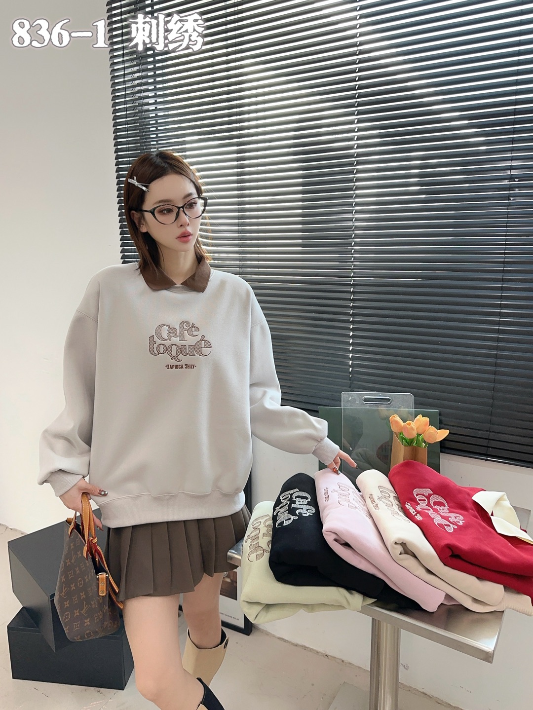 秋冬时尚减龄重工艺POLO领休闲加绒加厚潮流洋气卫衣