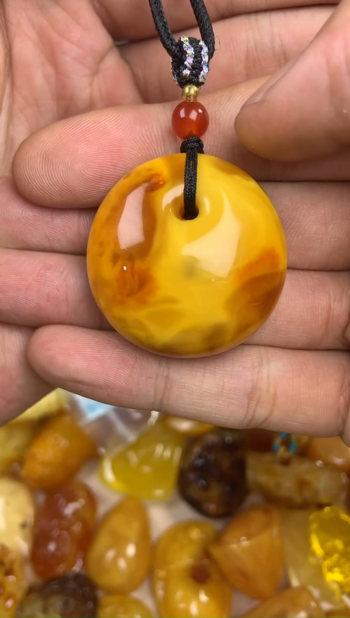 【闪购商品】蜜蜡珠宝奇石未镶嵌吊坠