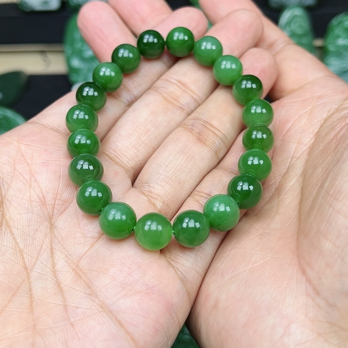 【闪购商品】和田玉（碧玉）颈饰未镶嵌y***i