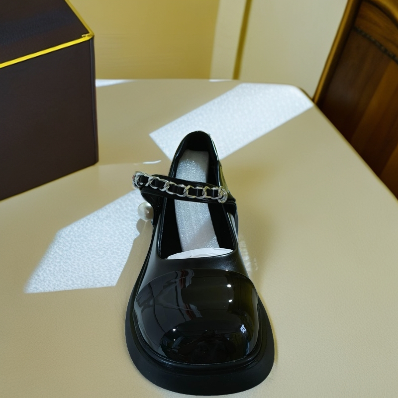 《小铺》休闲时尚女鞋A218号