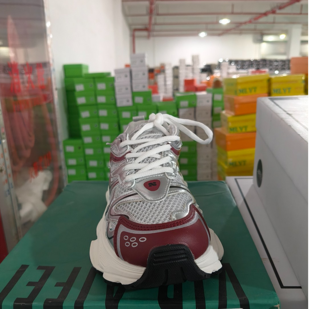 《小铺》休闲时尚女鞋54号