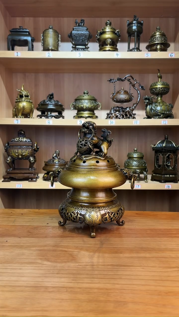 【闪购商品】紫铜精炼铜狮子抱球黄