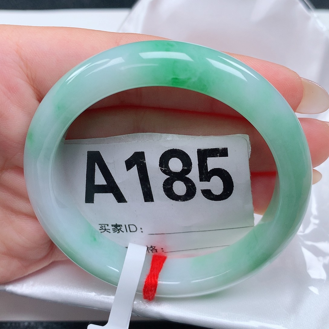 翡翠手镯未镶嵌正圈缅甸天然翡翠a货