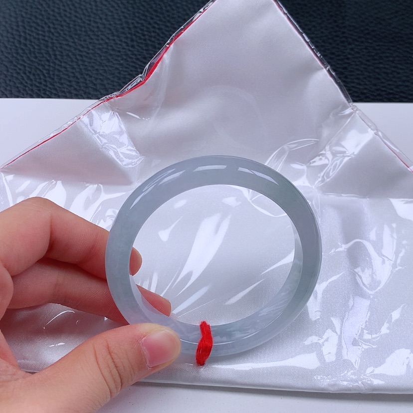 【闪购商品】翡翠手镯未镶嵌随*～