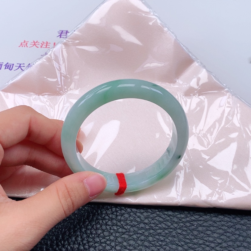 【闪购商品】翡翠手镯未镶嵌