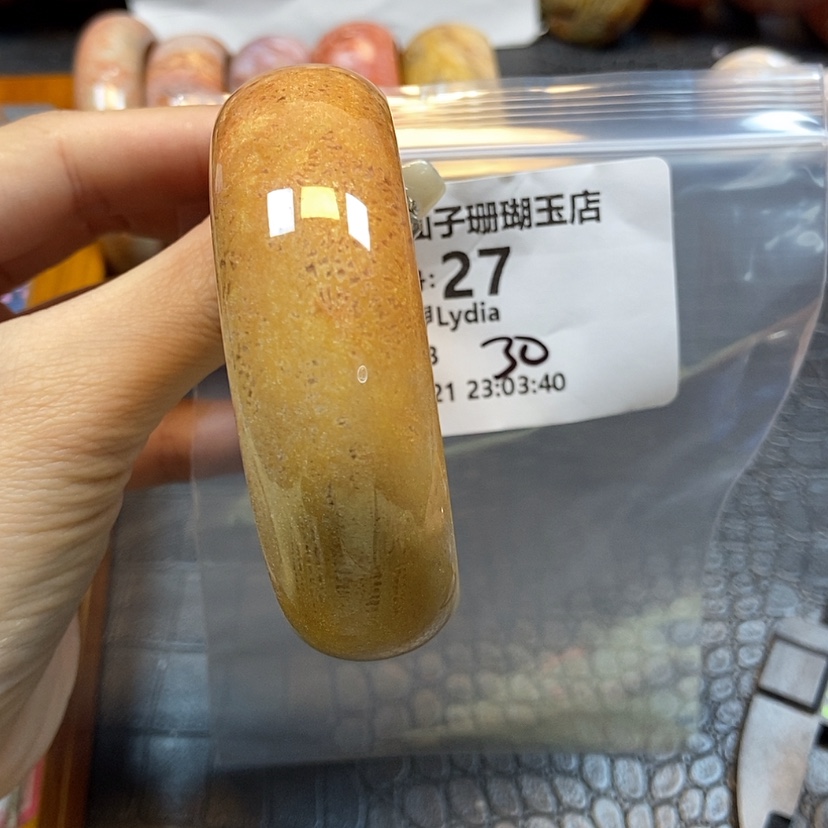 【闪购商品】硅化珊瑚（珊瑚玉）手镯未镶嵌?****a27