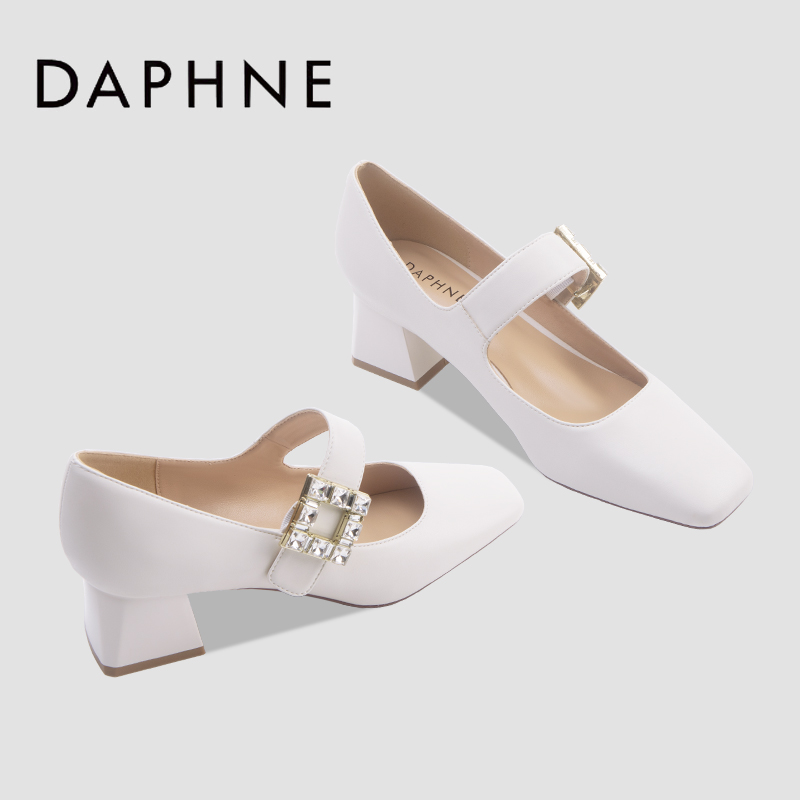 真皮垫达芙妮高跟鞋女2024夏季新款粗跟玛丽珍方头米白色水钻单鞋