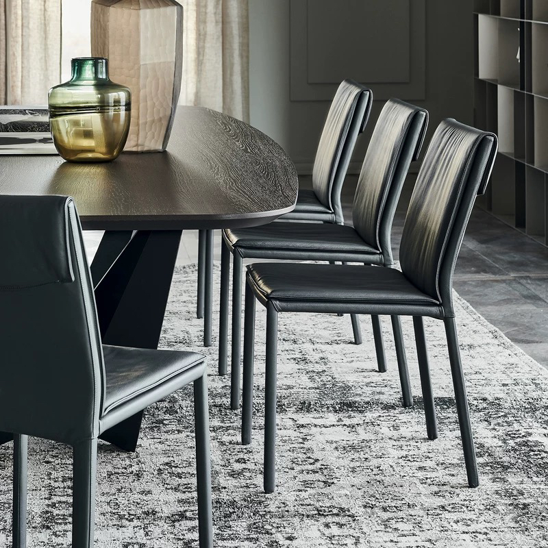 意式极简餐椅家用北欧设计师风格靠背椅现代简约舒适椅子坐包可拆