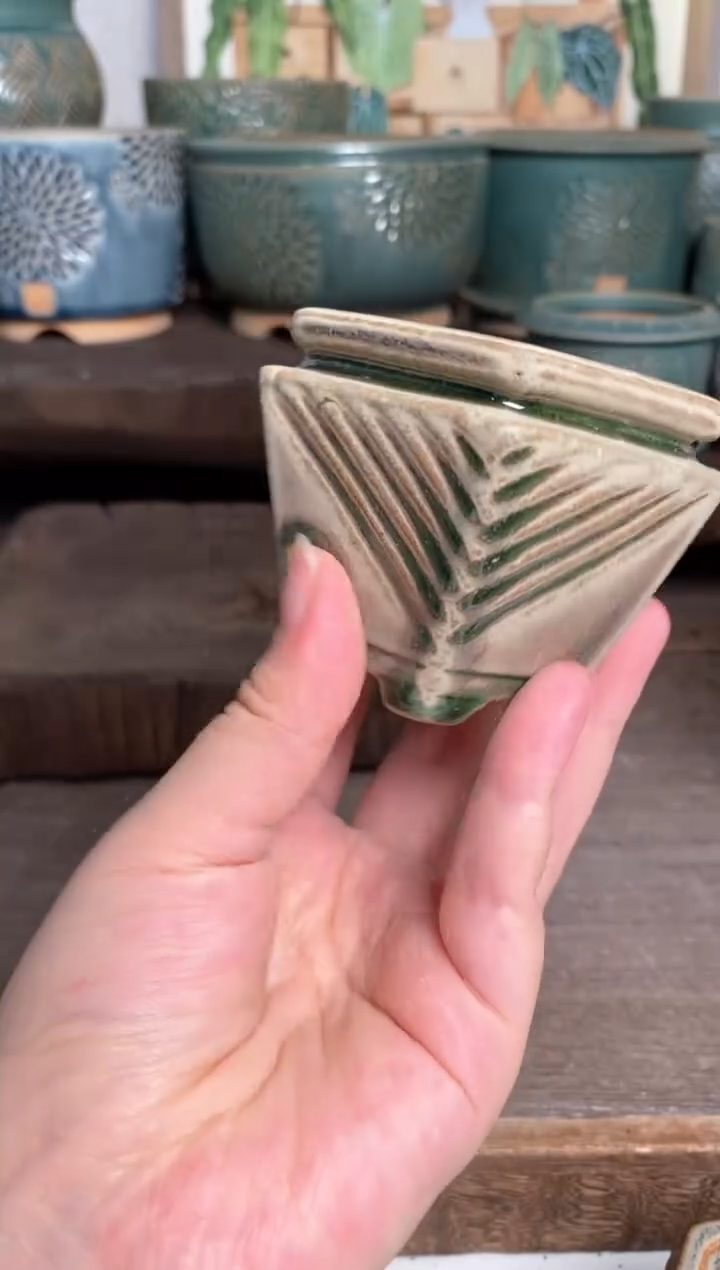 【闪购商品】红陶20CM以下7-23-113大瑕疵口