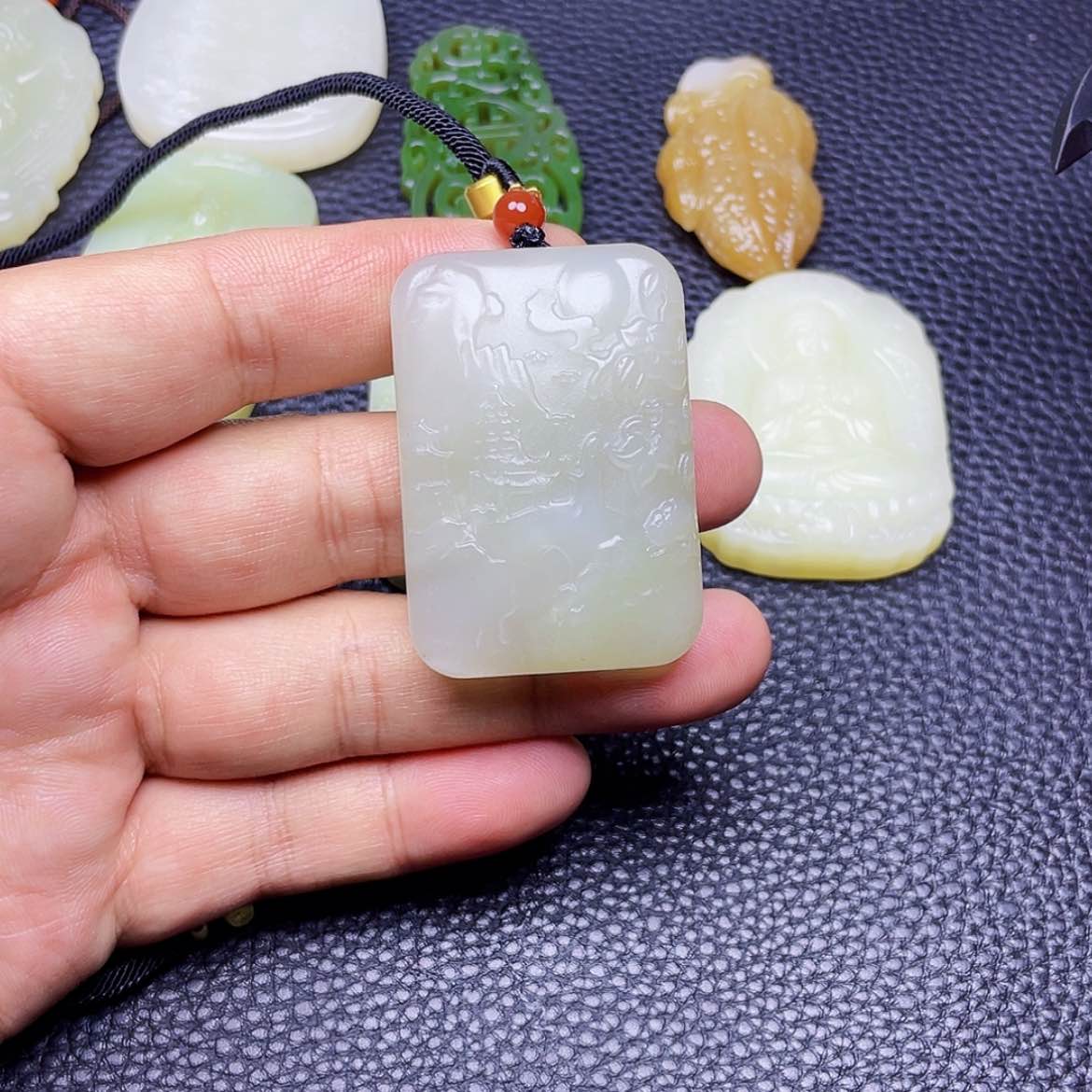 【闪购商品】和田玉颈饰未镶嵌