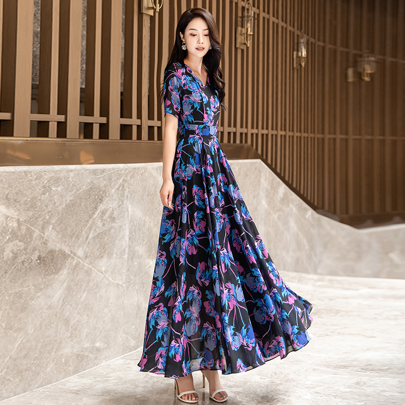 夏季气质大码连衣裙2023新款印花长裙女高级感显瘦轻奢风气质裙子