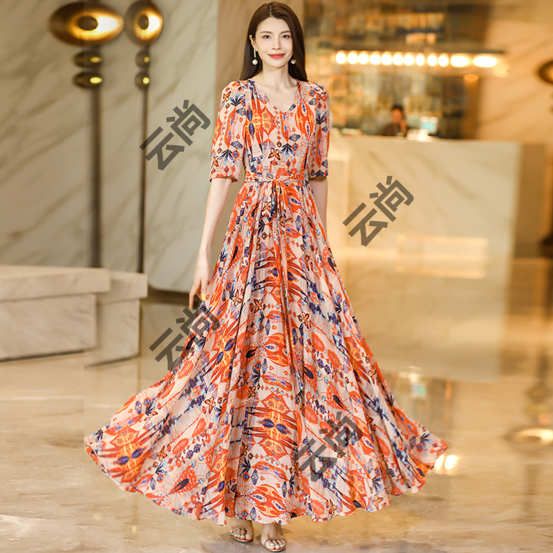连衣裙2025夏季新款时尚印花气质大摆裙修身透气收腰长裙脚踝0809