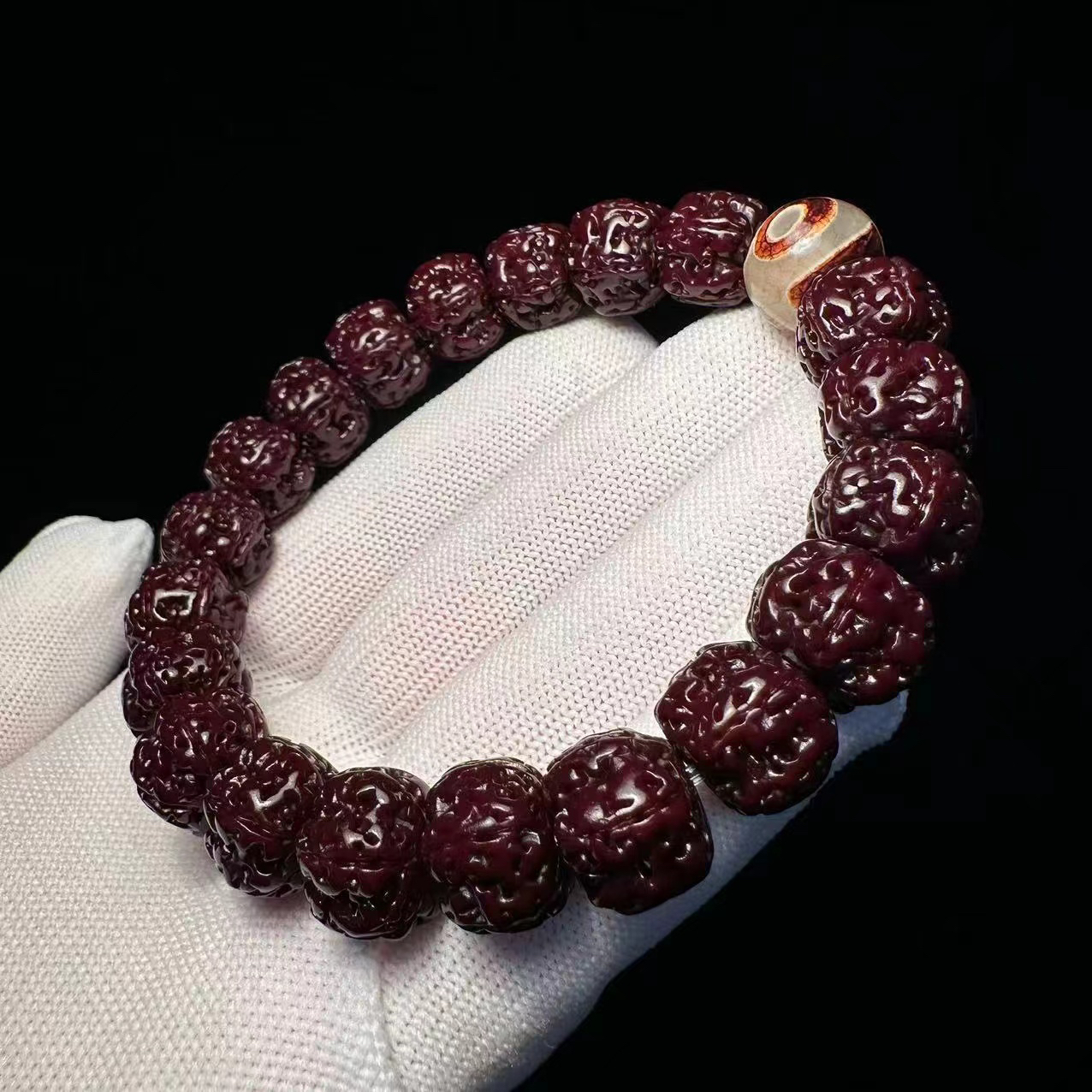 金刚菩提文玩好物手串藏式直切盘龙藏族回流成品串12mm±