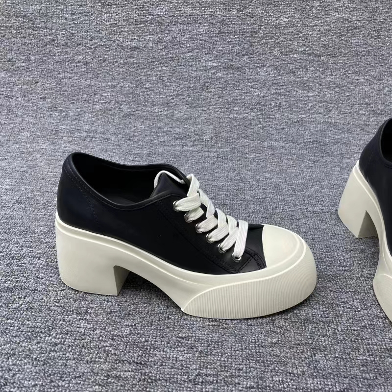 秋季新款黑色真皮女鞋英伦风 听主播讲解后下单~