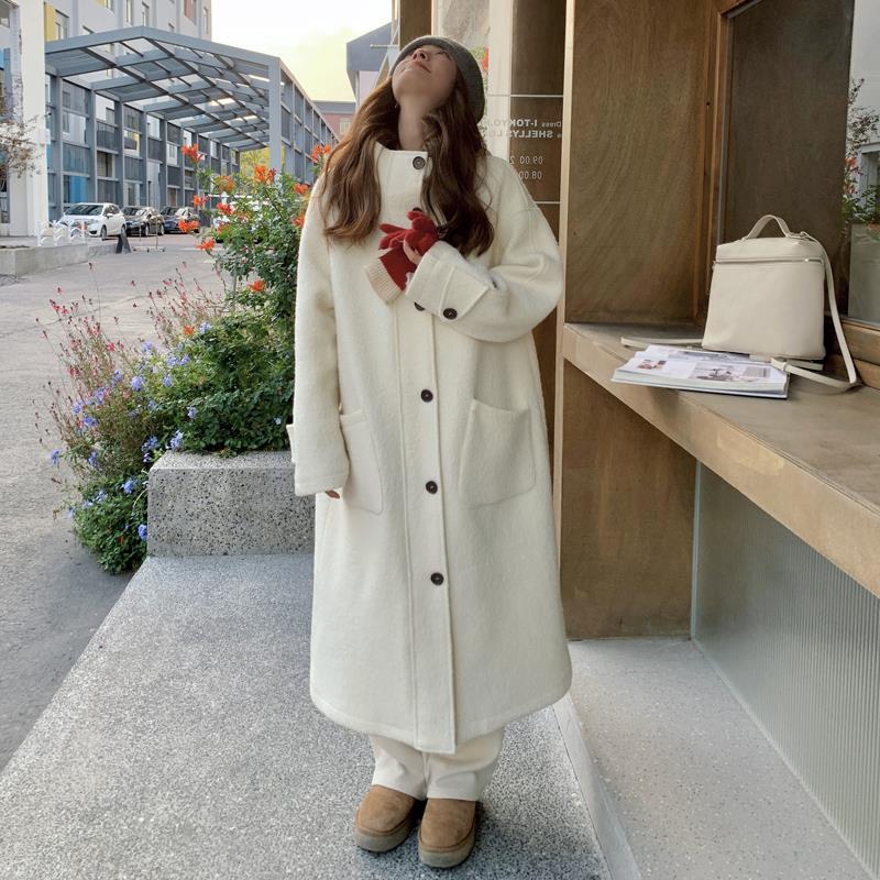 高级感米白色连帽呢子大衣女中长款2023冬季新款夹棉加厚毛呢外套