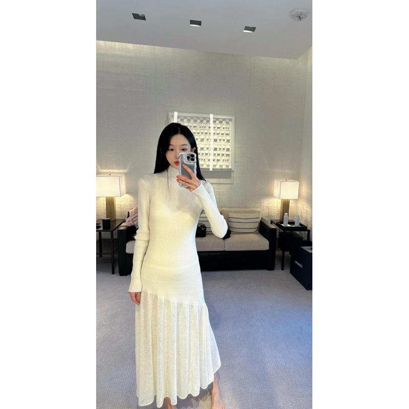 【LL】香家新款简约高级白色高领针织连衣裙