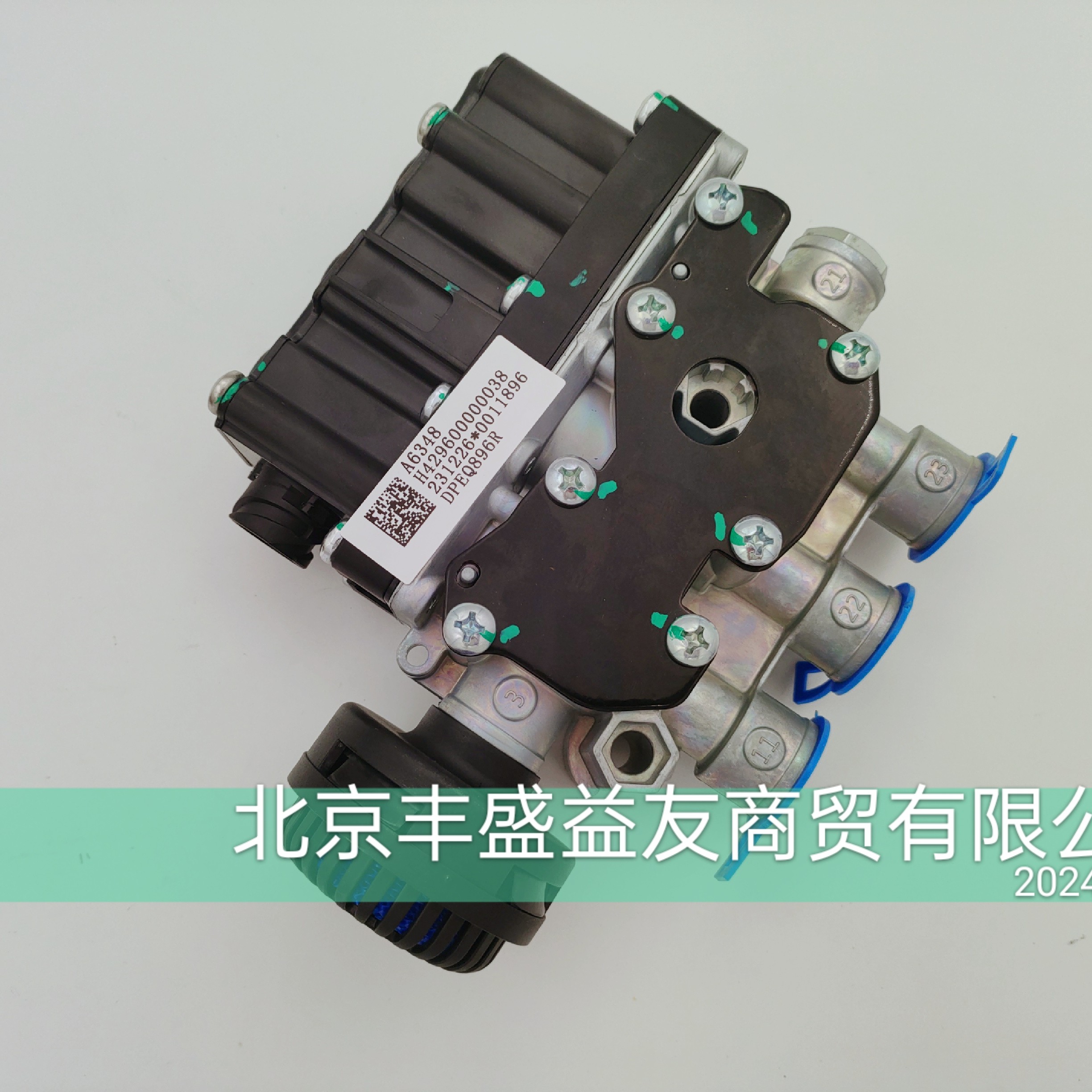 适用于欧曼汽车原车配件     银河悬浮桥气囊桥后轴电磁阀