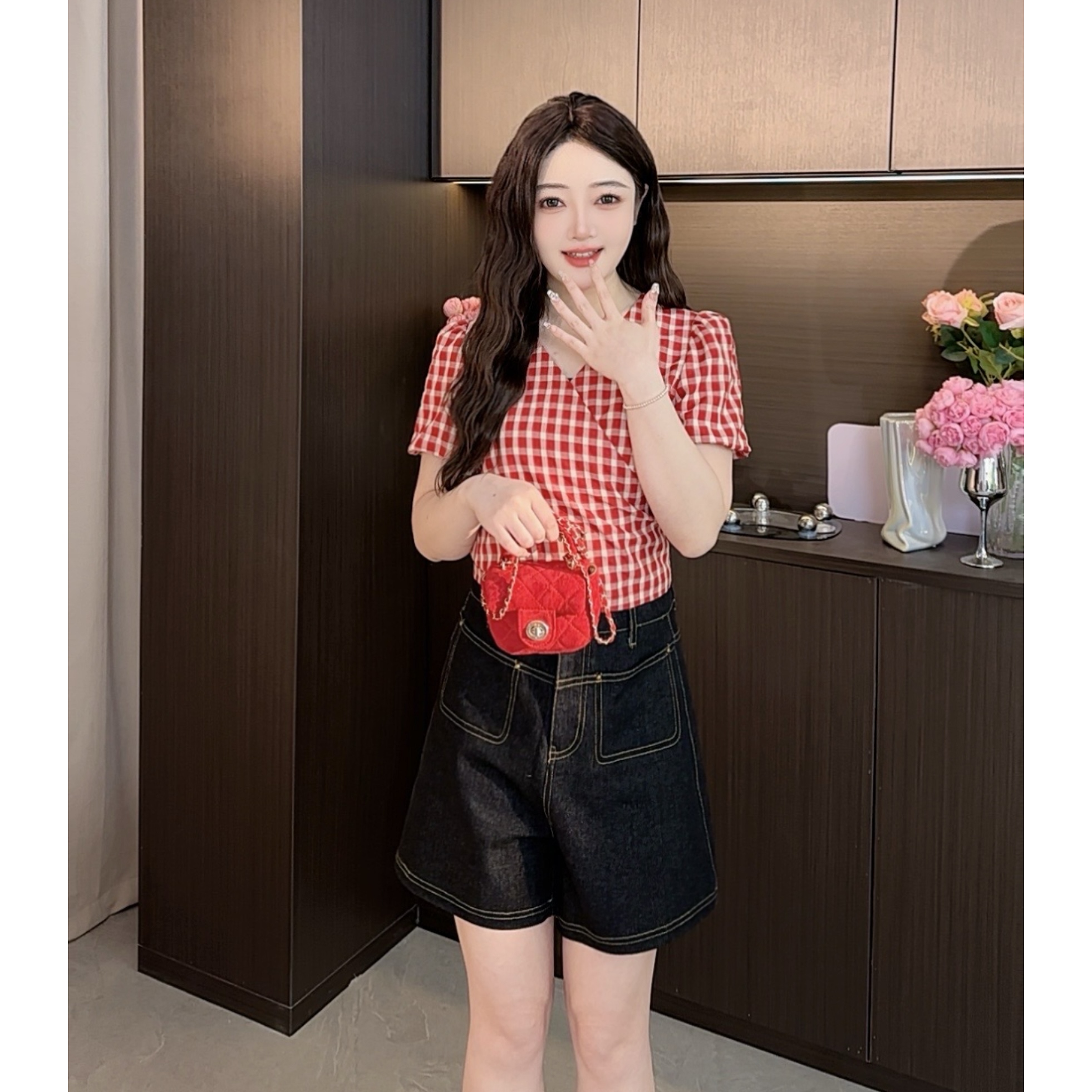 NANXU/楠序鹿鹿夏季2024微胖遮肉显瘦气质正肩双色格纹小衫LL8079