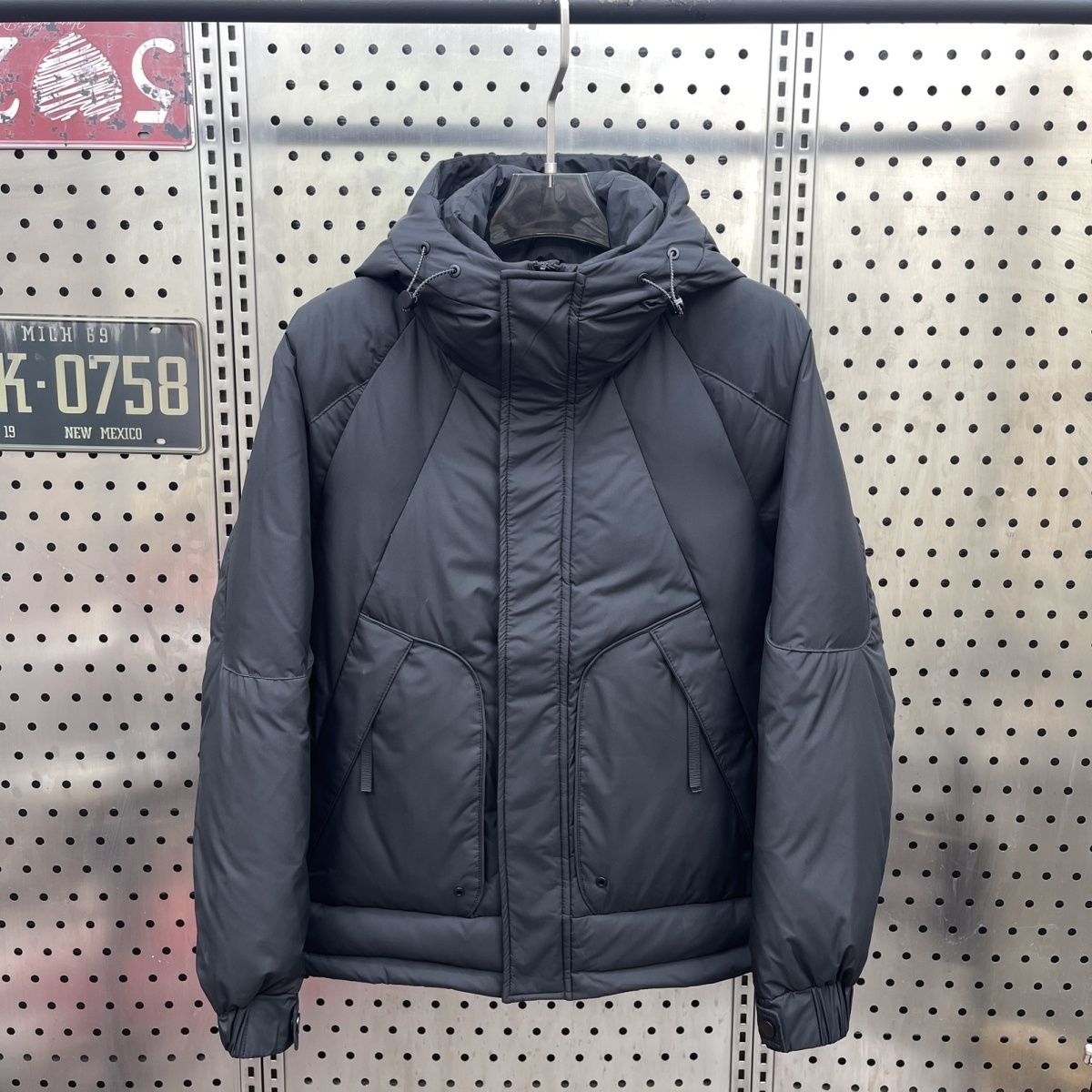 新款连帽加厚羽绒服男冬季潮流休闲百搭高级感工装夹克外套面包服