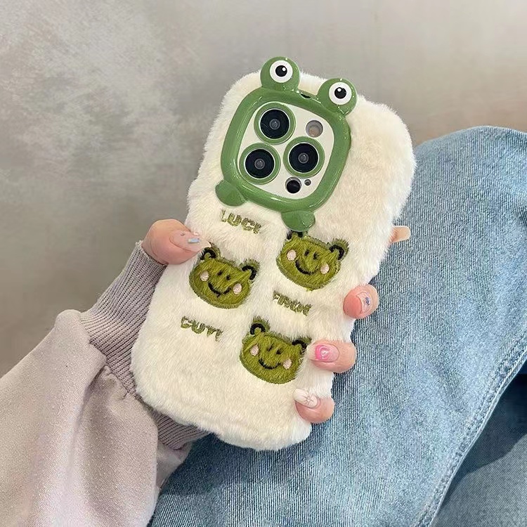【苹果】秋冬可爱三只青蛙猪毛绒手机壳适用iphone15promax/14/13