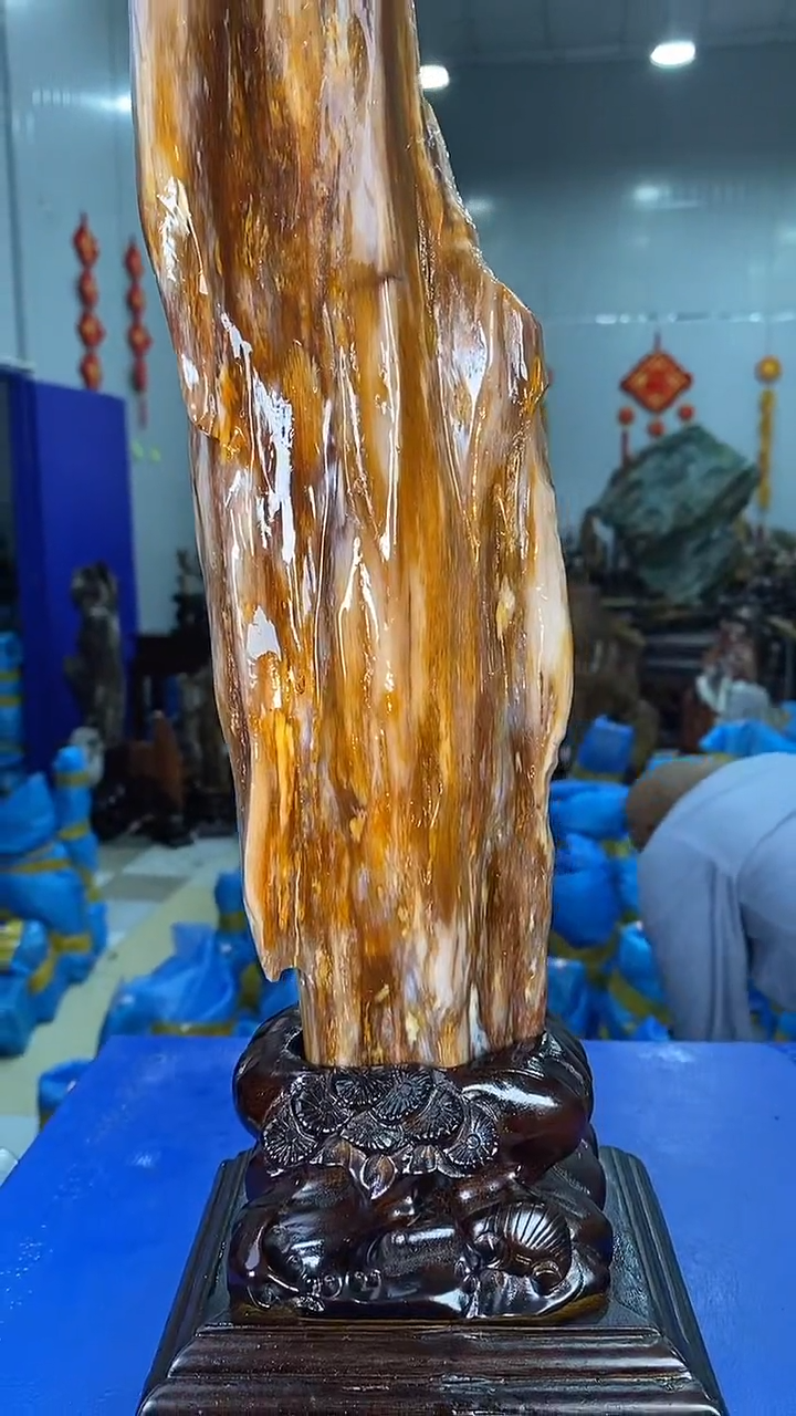 【闪购商品】硅化玉摆件未镶嵌18