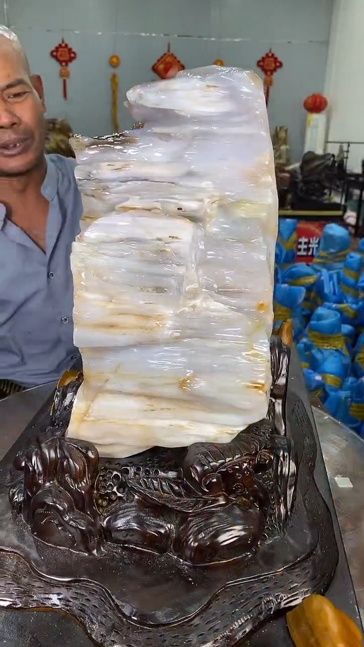 【闪购商品】硅化玉摆件未镶嵌56