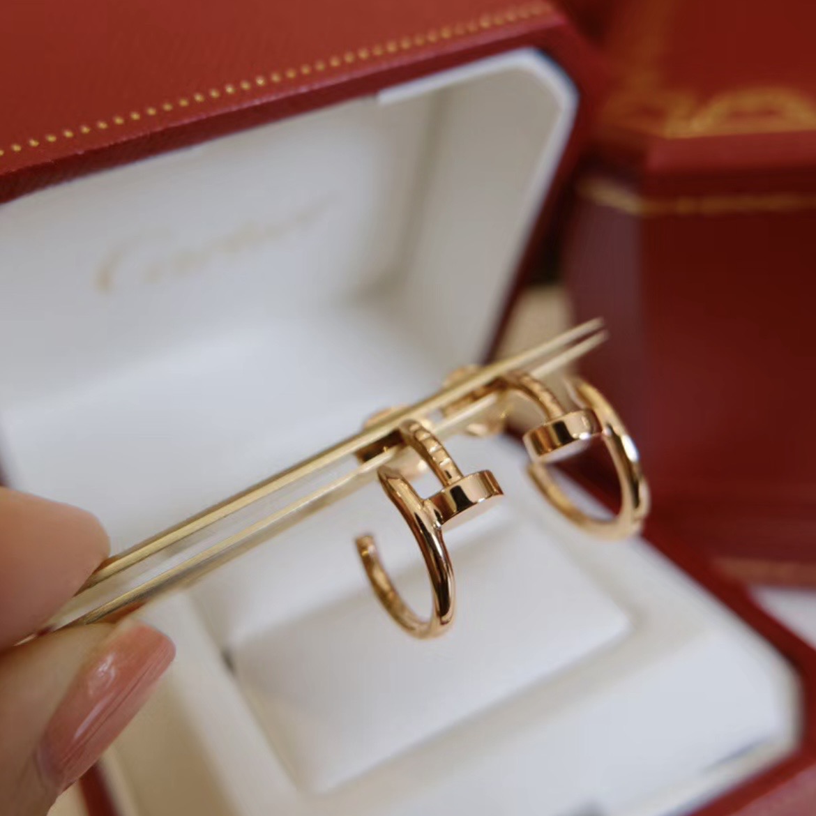 99新  全款17000 拆小花6欢 卡地亚 玫瑰金 钉子耳环 18K玫瑰金