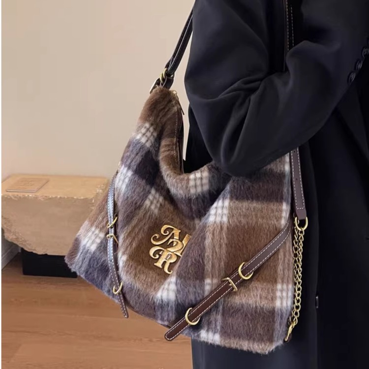 学院风毛呢格子包包秋冬女2023新款潮时尚韩国托特包大容量双肩包