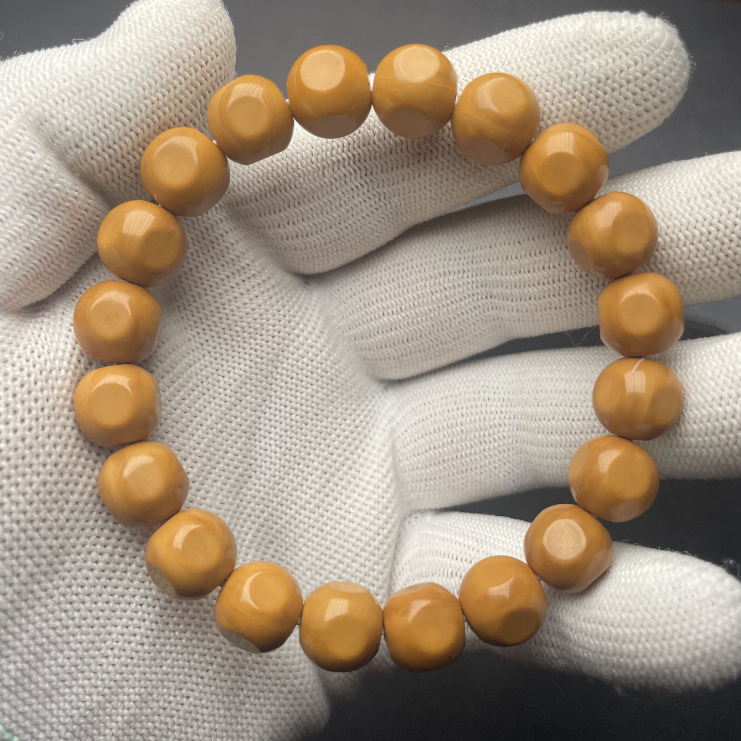 猴头核桃雕刻六方