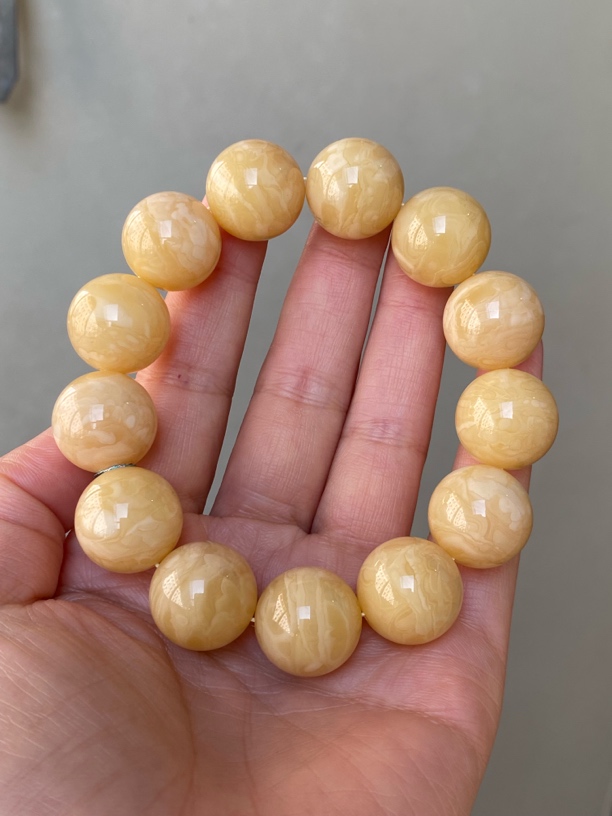 18mm43.61同料咖啡色蜜蜡圆珠手串、高端品质、稀少好品质、送礼合适