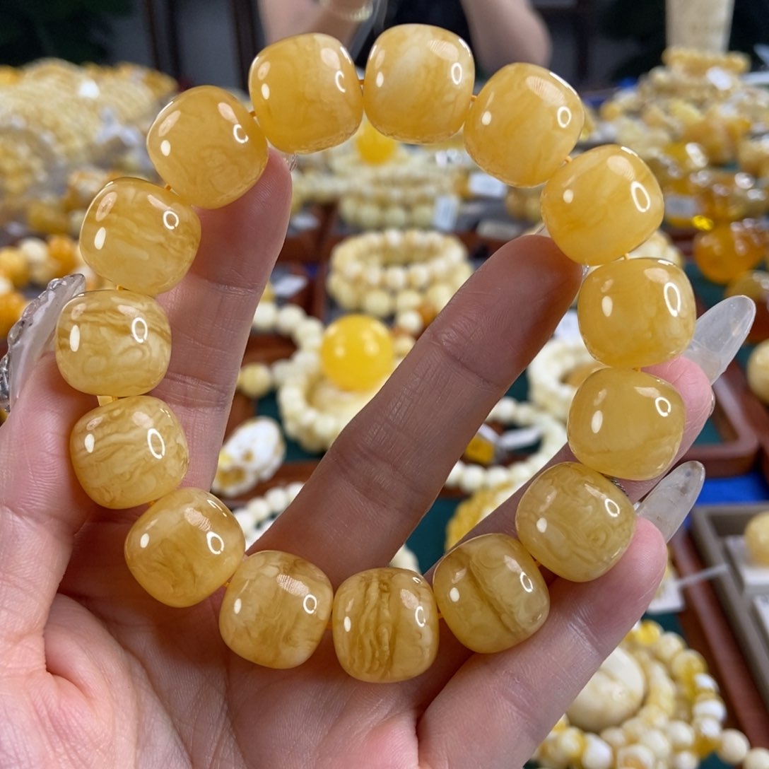 琥珀裸石未镶嵌16老型37.97