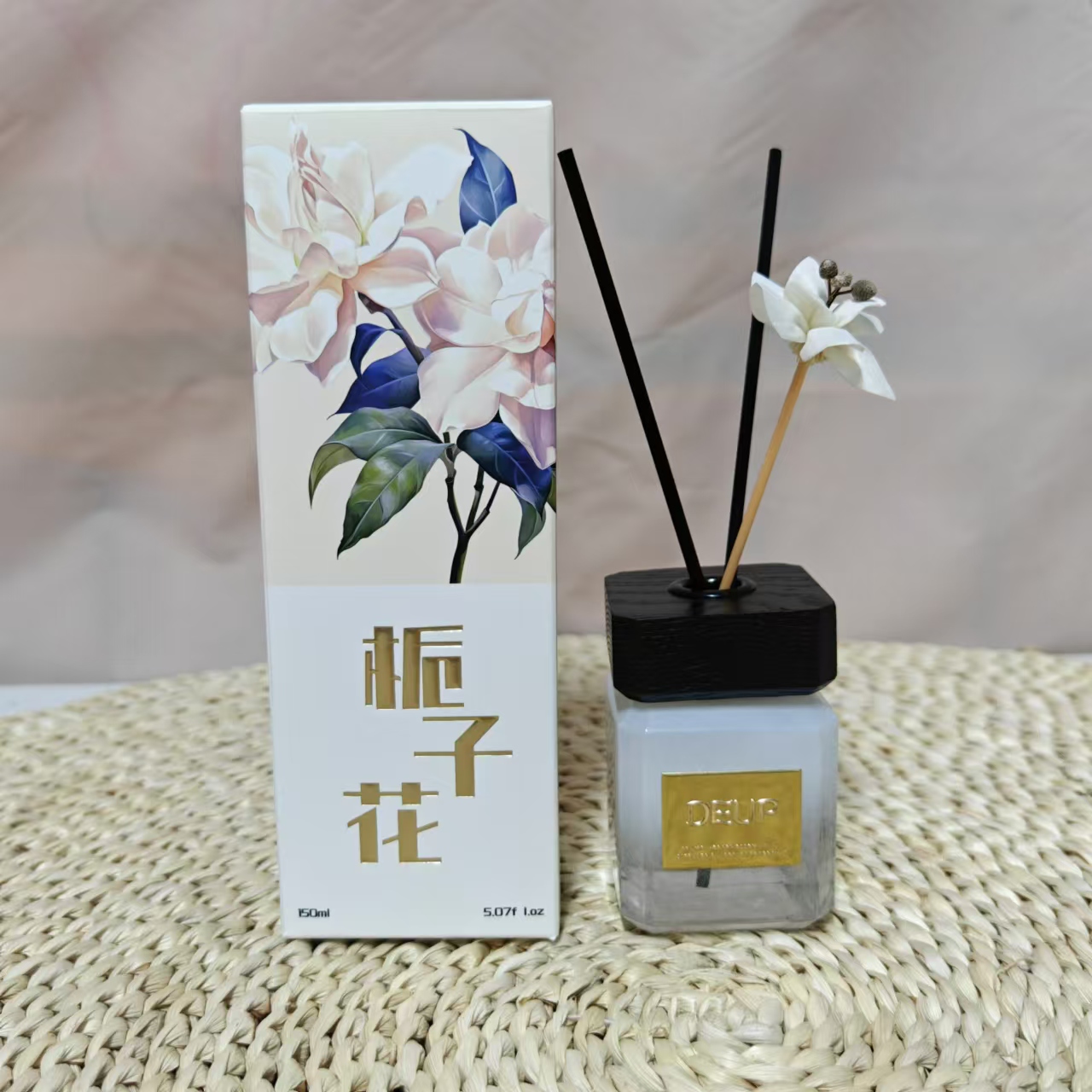 2905   高端定制顶奢香薰