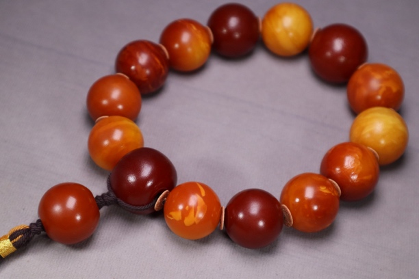 天然琥珀蜜蜡圆珠大手持手串女款女士男士时尚单圈精美素圈手工