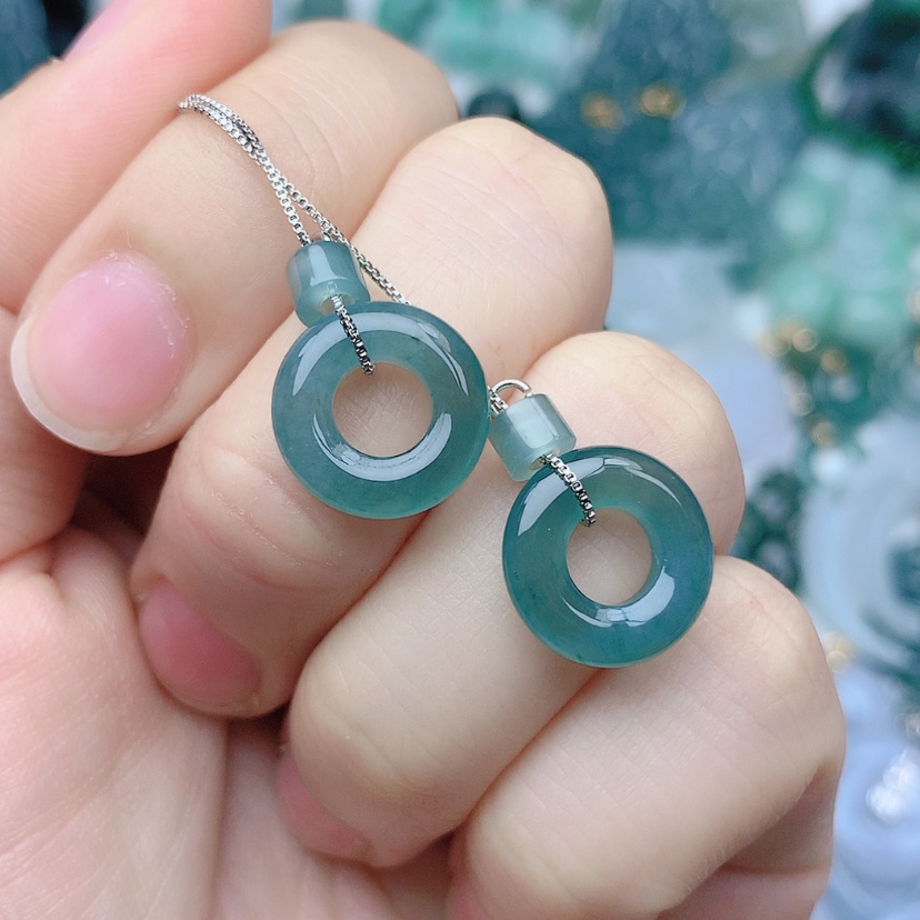 【闪购商品】翡翠颈饰未镶嵌