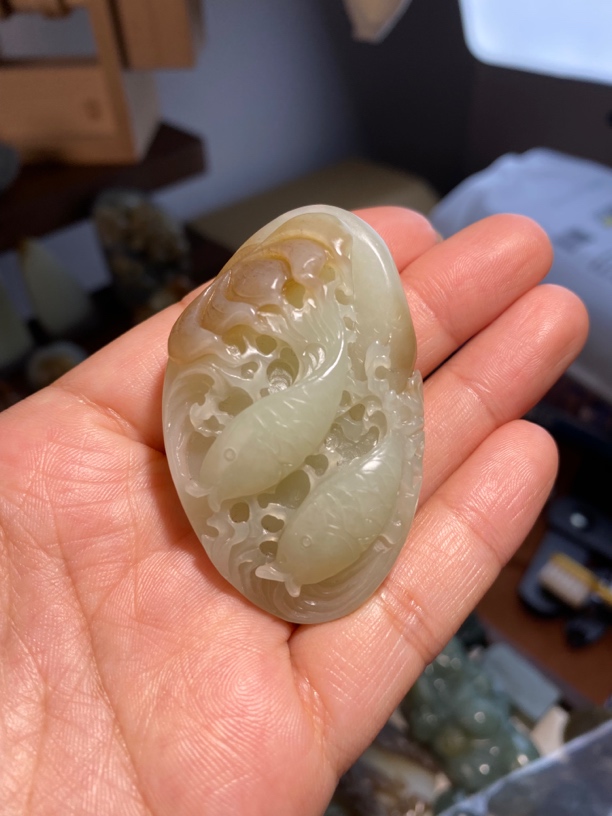 和田玉且末糖料金玉满堂吊坠