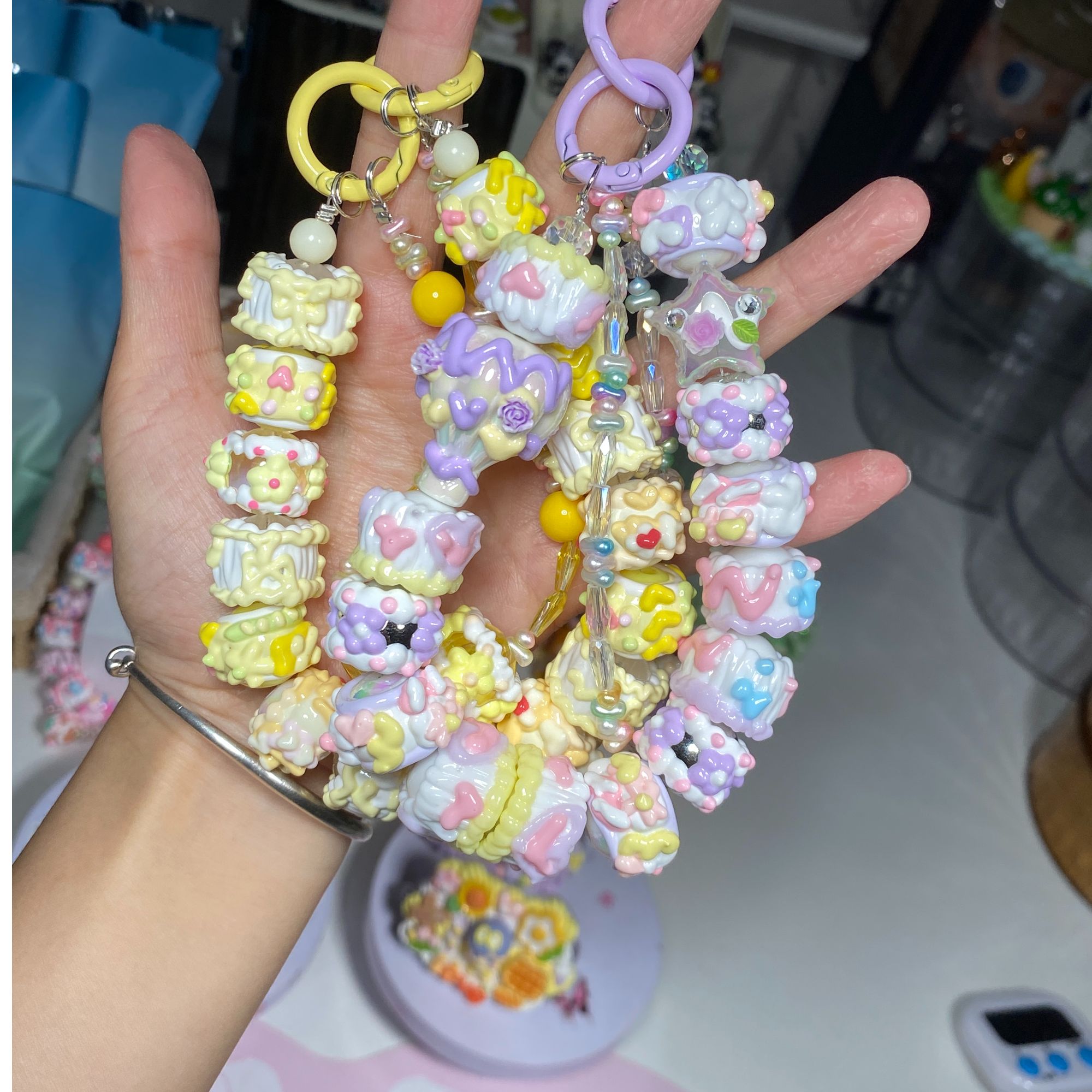 正版手绘串珠手工背夹链