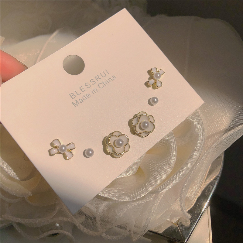 ins山茶花套装耳钉超仙白色蝴蝶结年初春新款耳环甜美