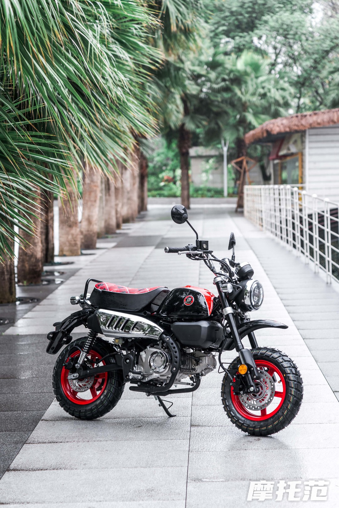 曼肯 灵明150cc迷你摩托车,ABS,航特刹车系统，渝安5段可调减震