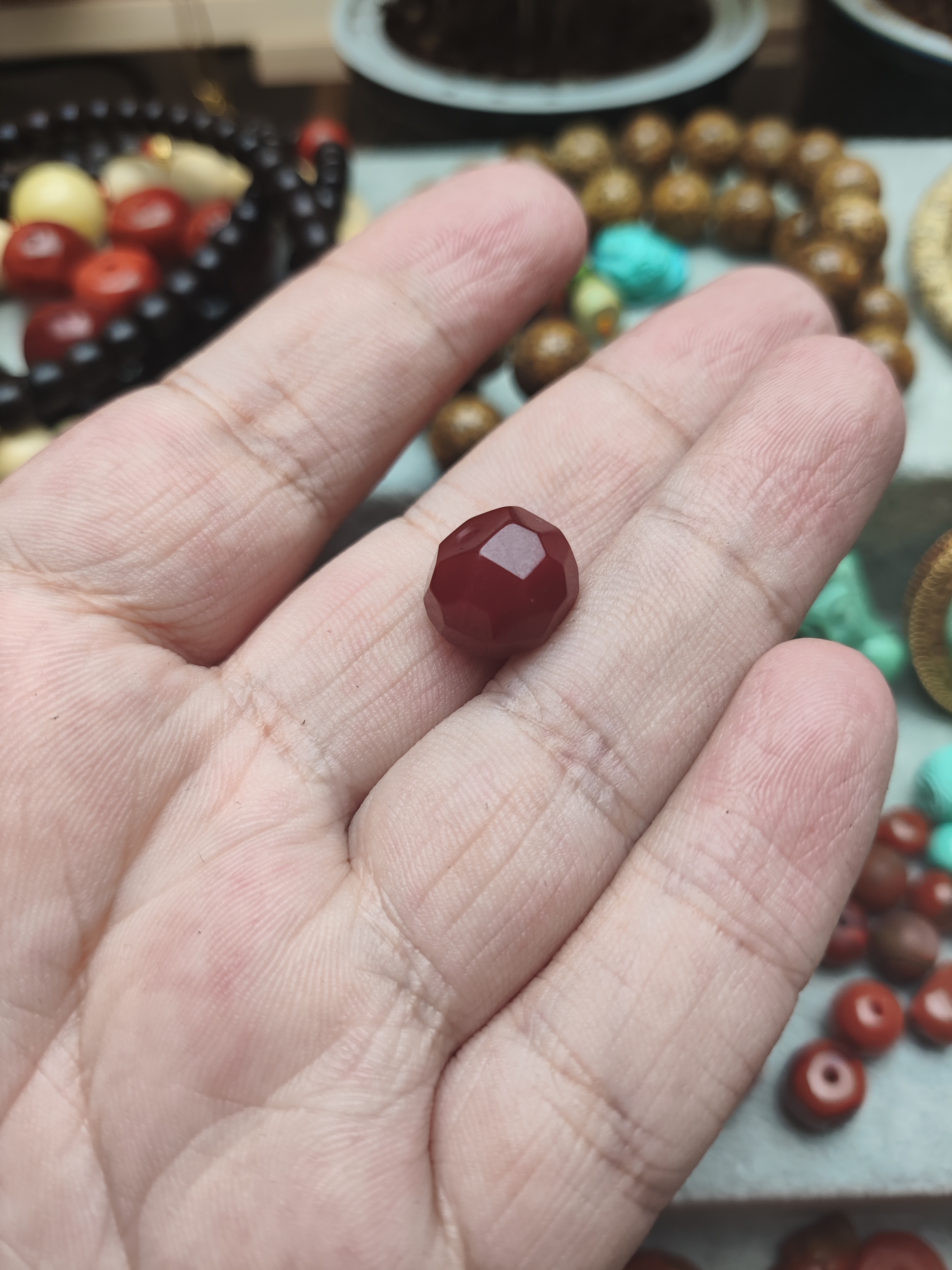 南红无相珠原矿三无