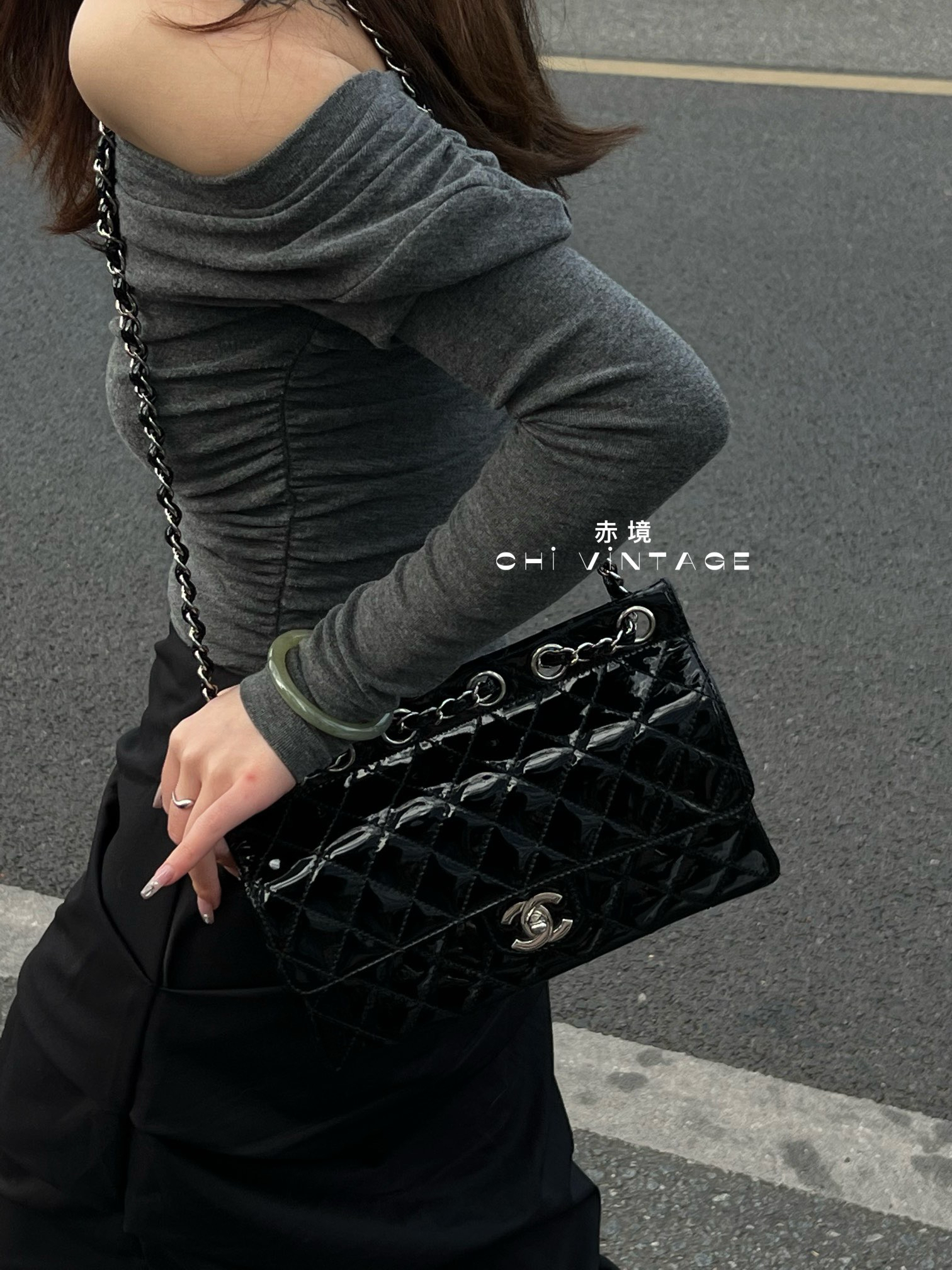 95新 Chanel/香奈儿 1050 黑银漆皮牛奶盒子单肩包05-06